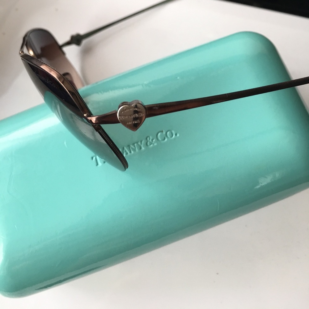 Tiffany & Co.  ||  Sunglasses - Picture 3 of 7
